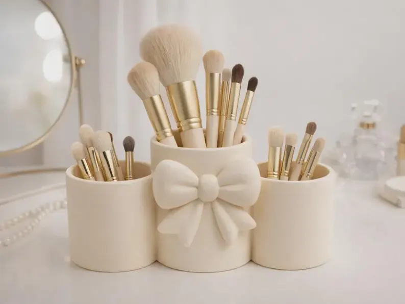 Makeup Brush Holder | Bow Pen Holder Organizer for Vanity, Desk, Cosmetic Brushes